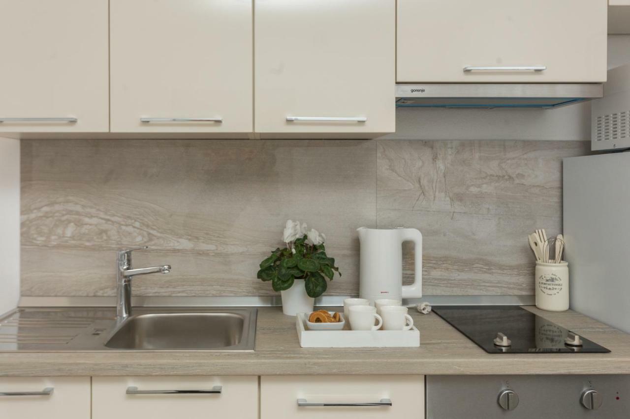 Apartments Maximus ดูบรอฟนิก ภายนอก รูปภาพ